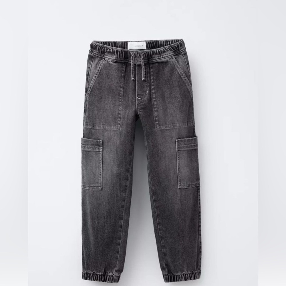 Zara Gray Jogger Jeans with Elastic Cuffs